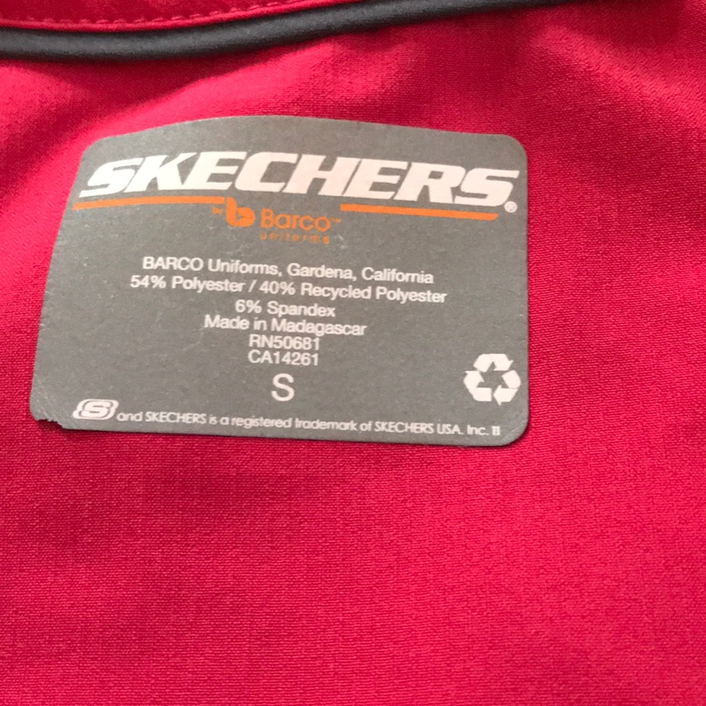 Scrub Top - Picture 2 of 3